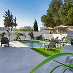 Villa Vitalia - 3 En-Suite Beds With Private Pool