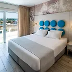 Vangelis Hotel & Suites