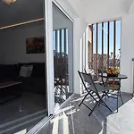 Savvas Apartment