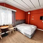 Modern Studio Nr 10 Private Kitchenette And Bathroom