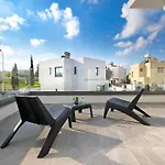 Villa Merope - 3Bed All En-Suite