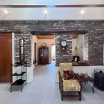 Finikous Cottage House-Agros