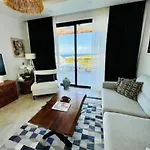 Luxurious Seafront Penthouse