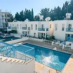 Lavi'S Haven 2B, Paphos, Pool