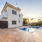 Villa Oceania