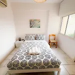 Samos City Center, 2Br Sleeps 4