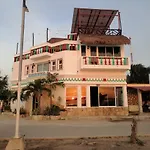 Hotel Y Restaurante Macumba