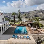 Great Property - Amazing Views