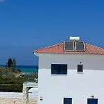 Jomavi Beach Eco-Villa