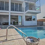 Protaras Perle Villa Pe16