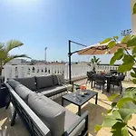 Star Apt In Front Nissi Whit Sea View