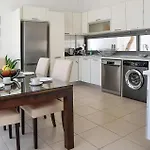 Amazing Home In Miliou-Paphos With Wifi