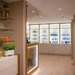 Aqua House Valentino