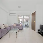 Downtown Comfort Apartment