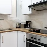 Vibe - 1 Bedroom Apartment W Balcony In Larnaca