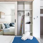 Sunny Side Studio W Terrace In Larnaca