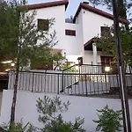 Vavatsinia Panorama Cottage