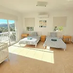 White Cove Villa, Limassol