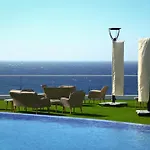 Caesar Cliff Holiday Apartments
