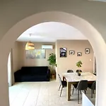 Cozy 2Br Beach Apt, Perfect For Getaways