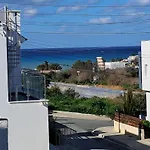 Apartment With Sea View!