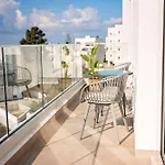 Blue Oasis Apartment