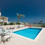 Schoene Villa Direkt Am Meer
