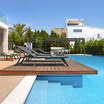 Royal Oasis Villa