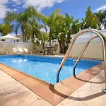 Nissi Sapphire Villa