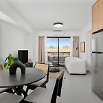 Finikoudes Marina View