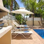 Nissi Sapphire Villa