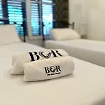 Charming Villa In Tranquil Area