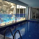 Pool View Studio, Shaded Balcony