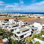 Thea Athena Villa - Walking To The Beach