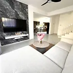 Villa Athinas