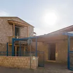 The Hideaway Suite, Cozy Courtyard Retreat In The Hills