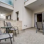 Anchora