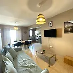 2 Beachside Apts, 5Min Walk To Shore With Internet
