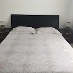 Sandy Beach Apartment 8