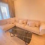 Sunset Gardens - Holiday Apartments - By Tlv Living