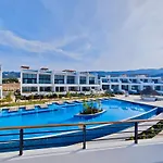 Mykonos Homes - Luxurioeses Penthouse Mit Rooftop Pool, Meerblick, Gym