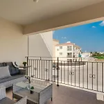 Apartment Sharona