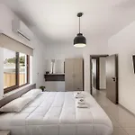 Sevis Suites