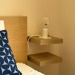 Nissi Elena -Sunshine Apt