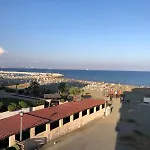 Beach Apartment Mackenzie, Larnaca