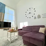 Garden Loft Apt With Pool In Alsancak Kyrenia