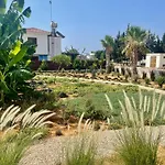Sea View Suites By The Coast