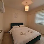Charming 3-Bed Duplex With Stunning Sea View