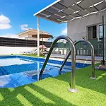 Villa White Star - 100M From Serena Beach