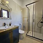 Kasparis View Residence
